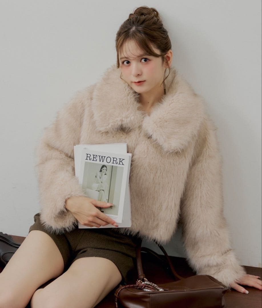 Chico ファーショートコート ベージュ