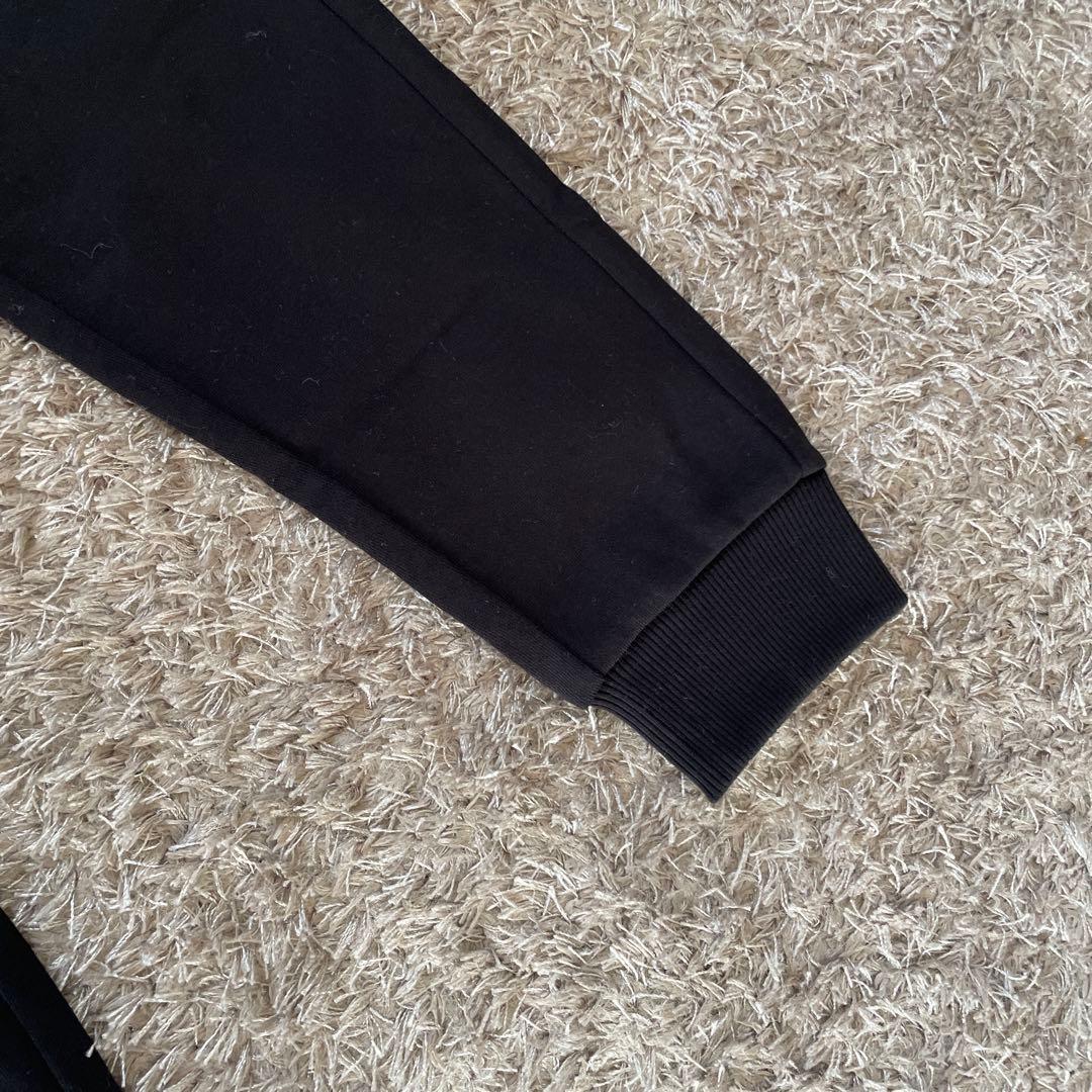 Moncler セットアップ　ジップアップパーカー　新品未使用　タグ付