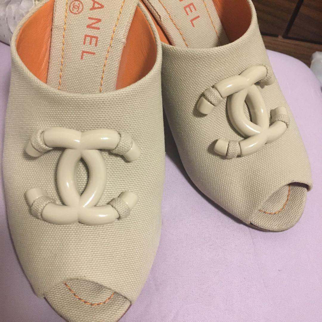 CHANEL シャネル　ベージュ　ミュール　ヒール　サンダル　靴