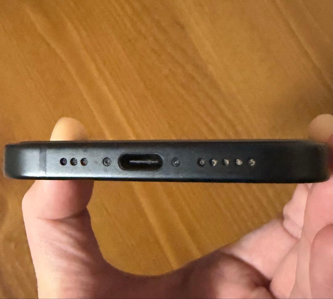 【美品】iPhone15 128GB 本体 ブラック 箱あり ジャンク アップル