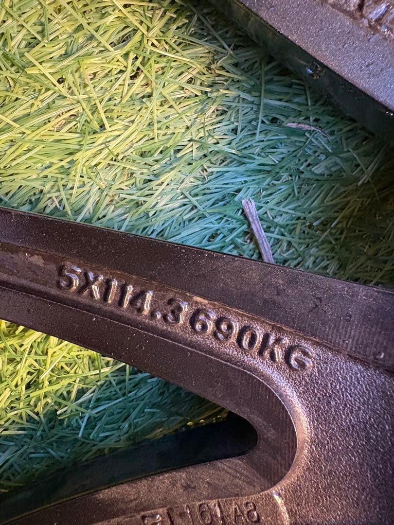 PIRELLI18インチ235\60R18タイヤセットマツダCX60スタッドレス