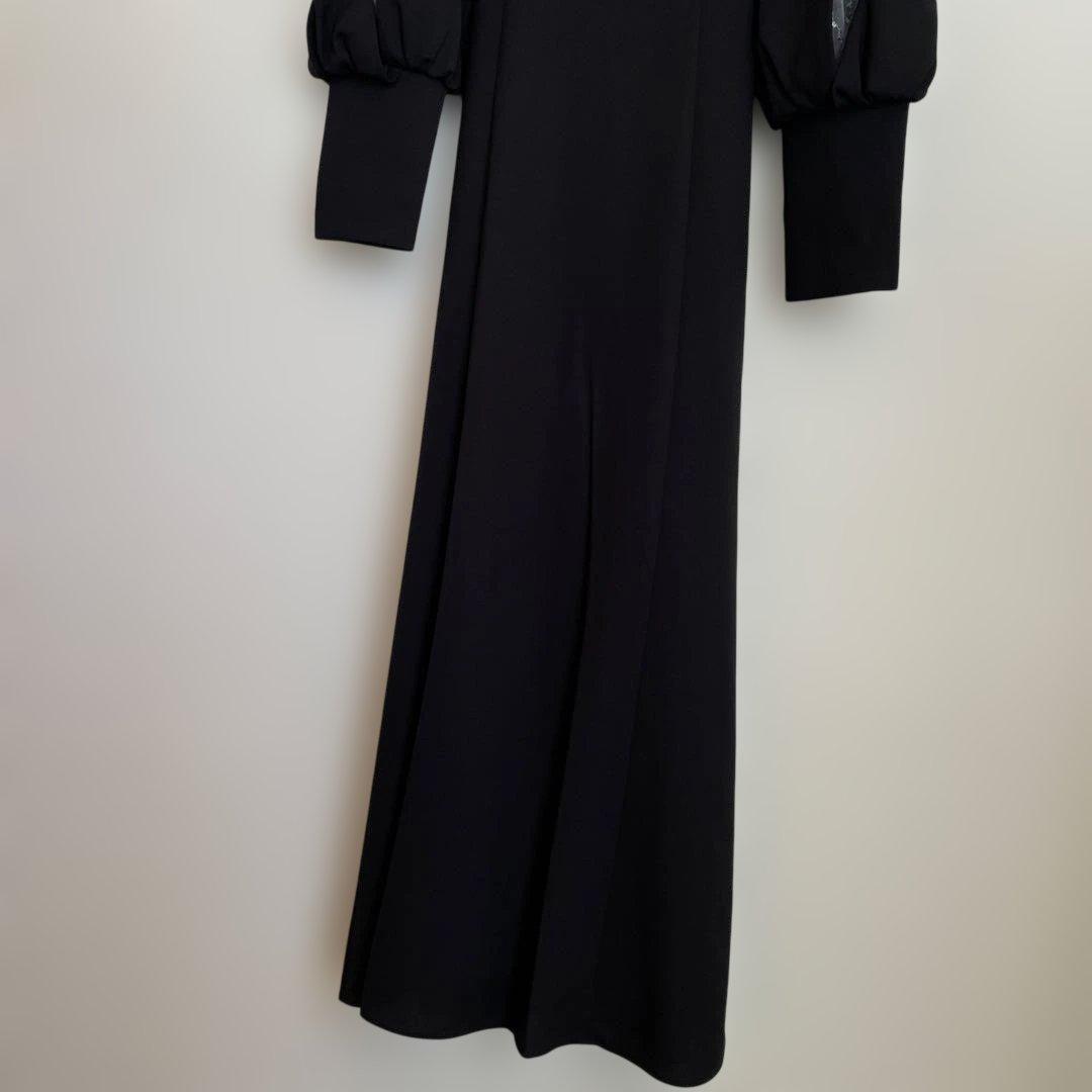 美品　niana ニアナ　スリーブスリット刺繍レースフレアドレス　M ブラック