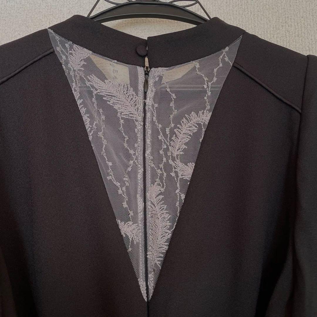美品　niana ニアナ　スリーブスリット刺繍レースフレアドレス　M ブラック