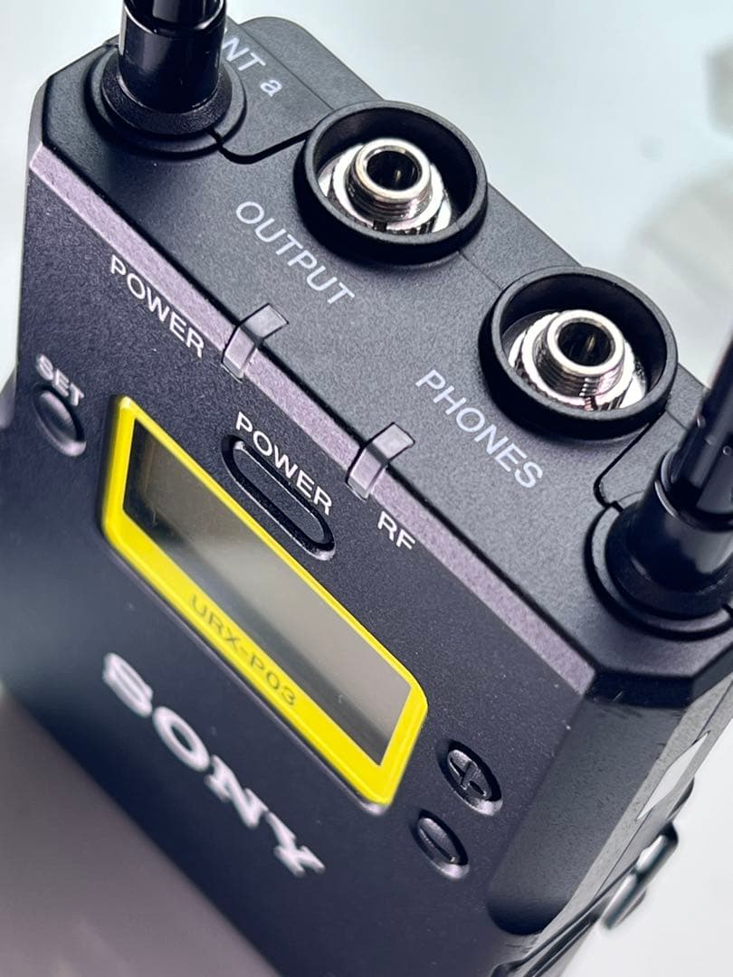 ソニー UWP-D11 ワイヤレスマイク　UTX-B03 URX-P03 送受信