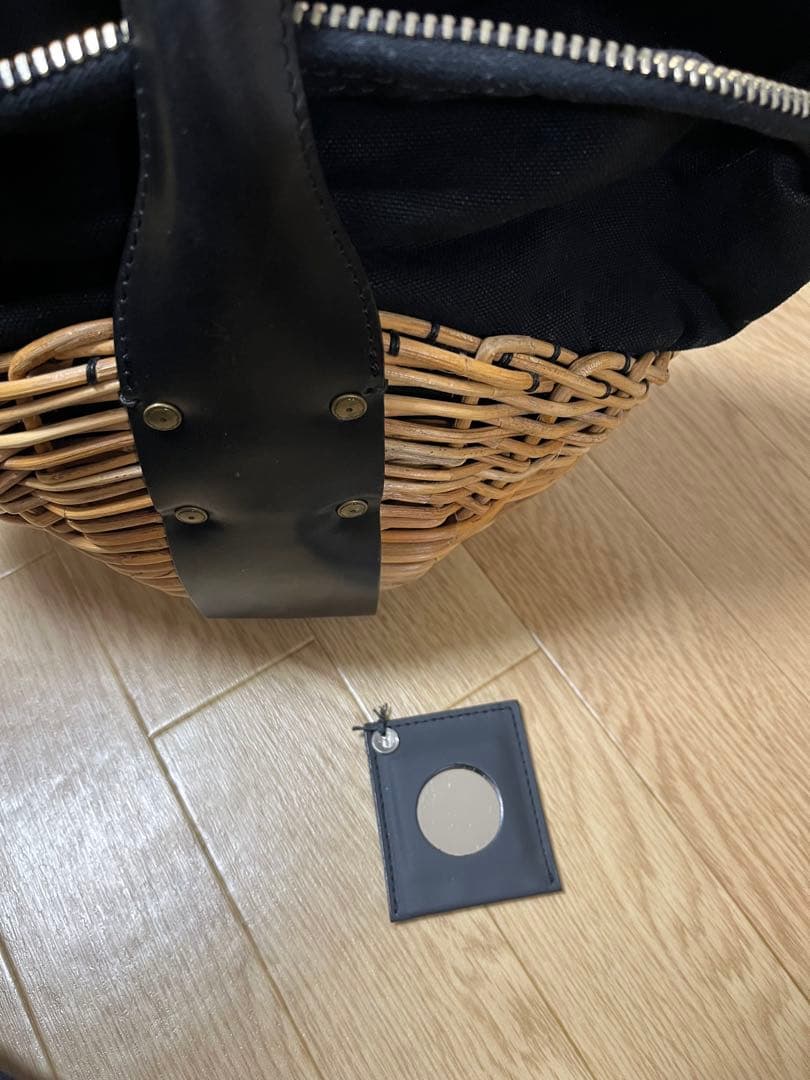 エバゴス　EBAGOS ファスナー付きバスケット　一本手　ブラック