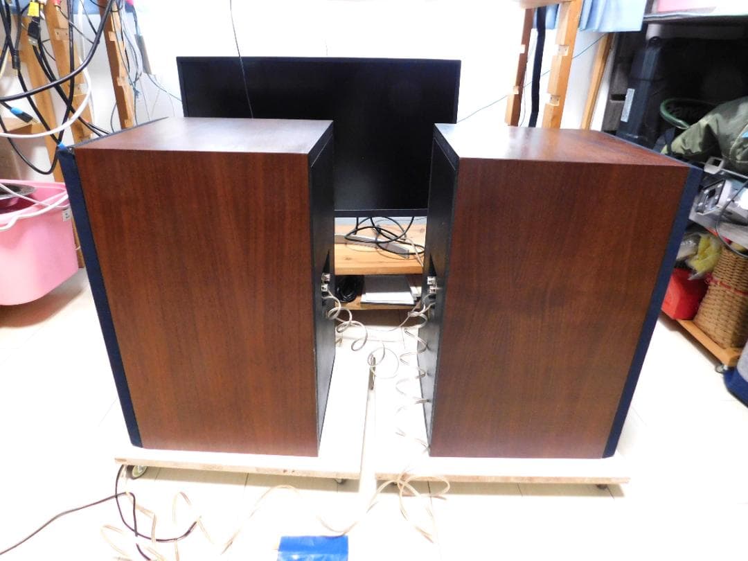 JBL Model 4301B　目立つキズのない美品　音出し確認済