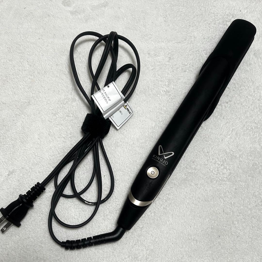 【美品】KINUJO ストレートアイロン DS100-BK
