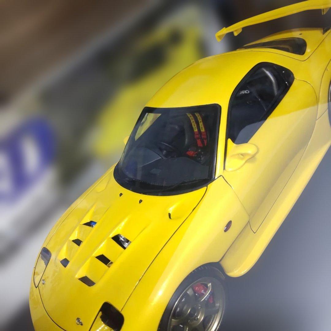 マツダ RX-7 FD3S 頭文字D 高橋啓介 1/18 イグニッションモデル