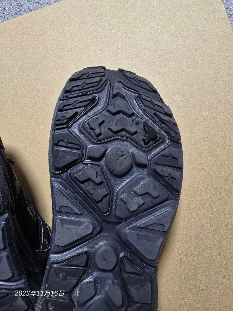 1*6様 HOKA ONE ONE U HOPARA サンダル 12　30センチ