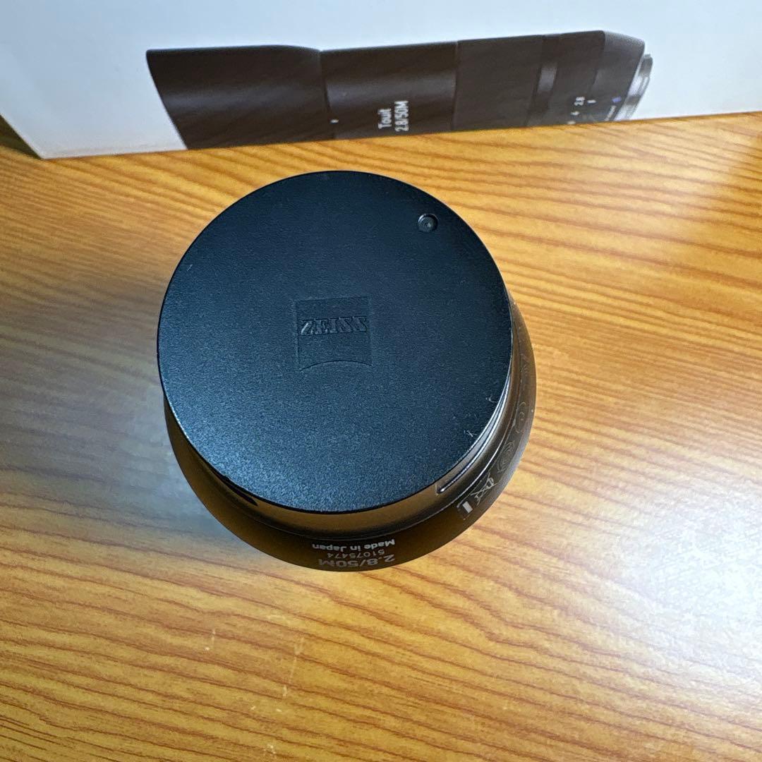 マクロ Zeiss Touit 2.8/50M 単焦点レンズ（Xマウント）