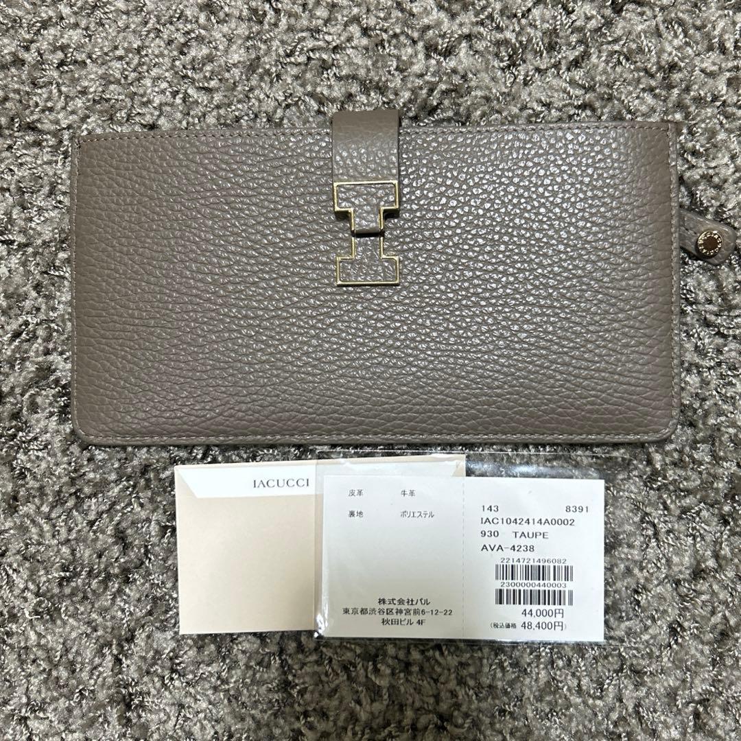 IACUCCI アバ　ロングウォレット