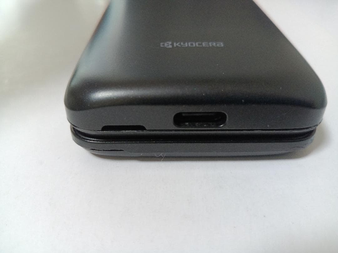 ☆ SoftBank DIGNO ケータイ3 902KC ブラック