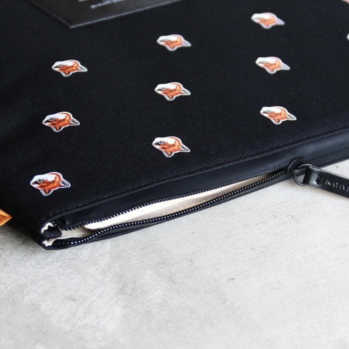 メゾンキツネ パソコンケース タブレットケース (15-16インチ)