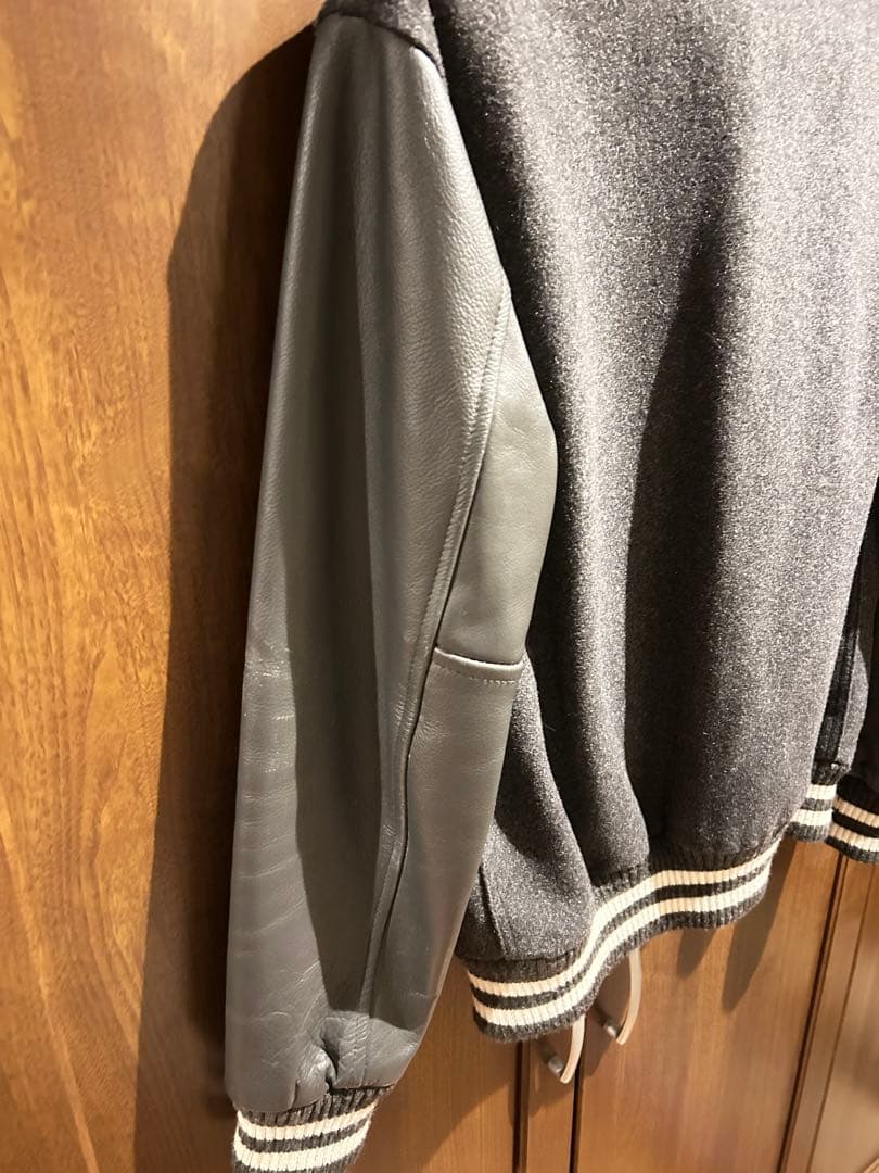 【BEAUTY & YOUTH スタジャン XL グレー】