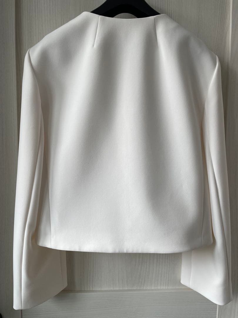 【新品未使用タグ付き】theory セオリー　セットアップ　アイボリー　サイズ4