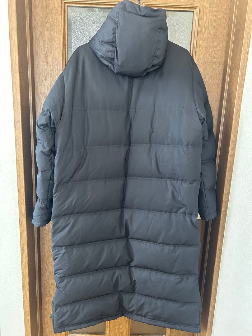 asics 黒 ダウンコート