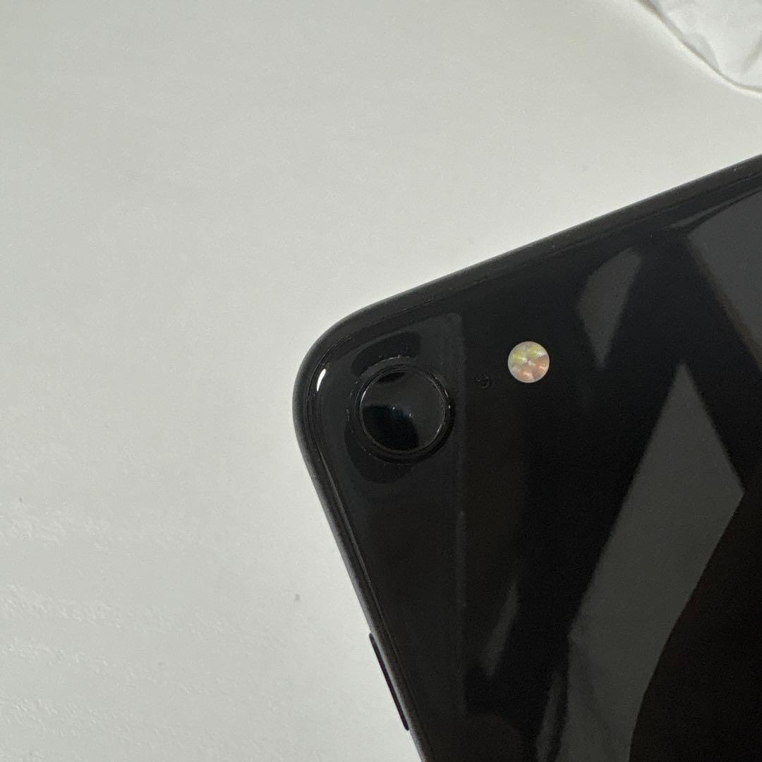 iPhone SE 第2世代 64GB SIMロックなし 本体