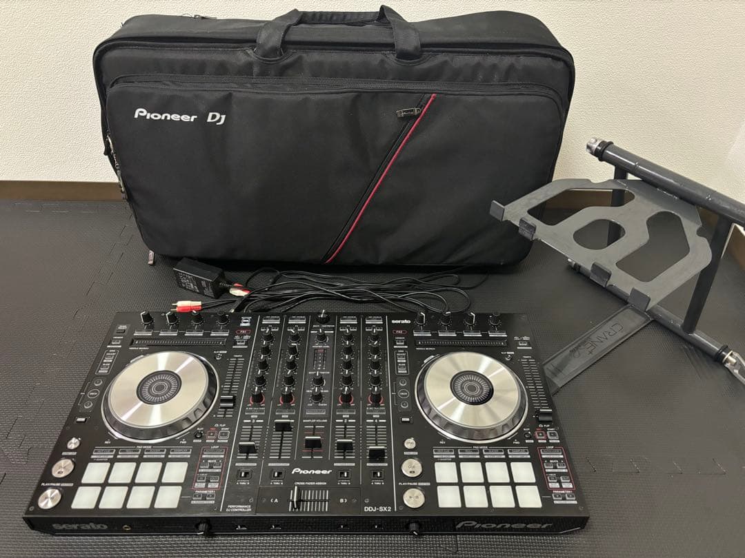 E*.様 【ほぼ新品】Pioneer DDJ-SX2 DJコントローラー