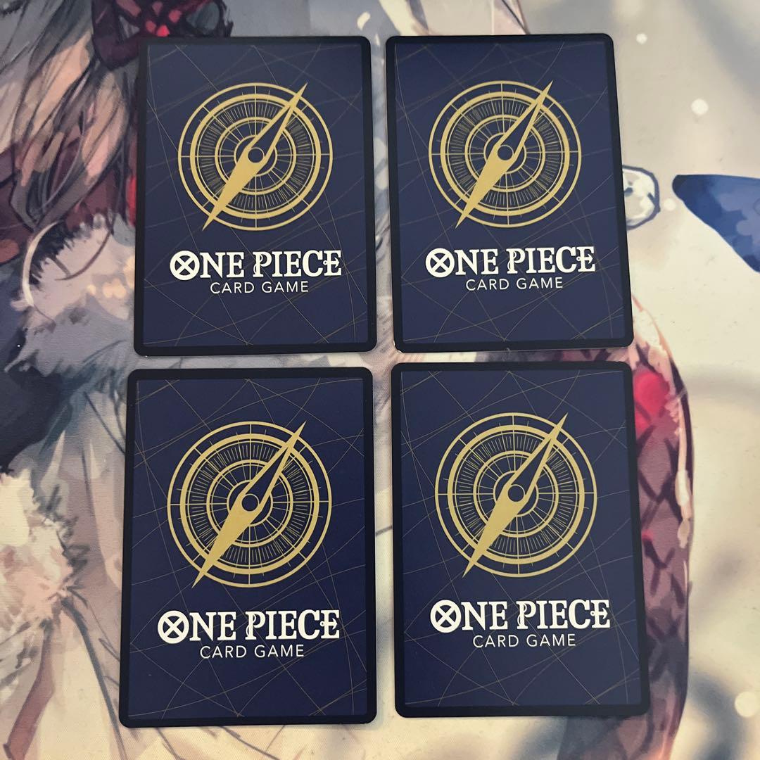 ワンピースカード ルフィ　ジャンプ　プロモカード 王冠　P-043 4枚セット