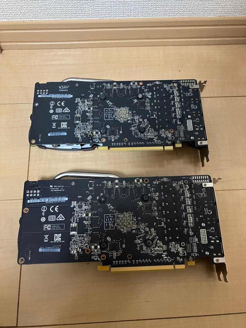 MSI RADEON RX 570 ARMOR 8Gと4G