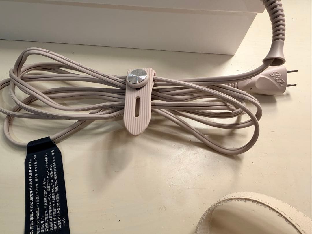 最新ReFa ストレートヘアアイロン シャンパングージュ　ピンク