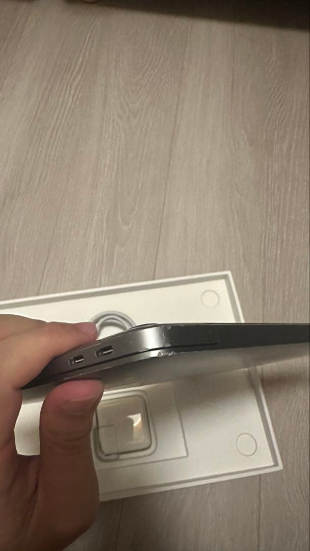 MacBook Air （2020年M1/8GB /512GB）スペー