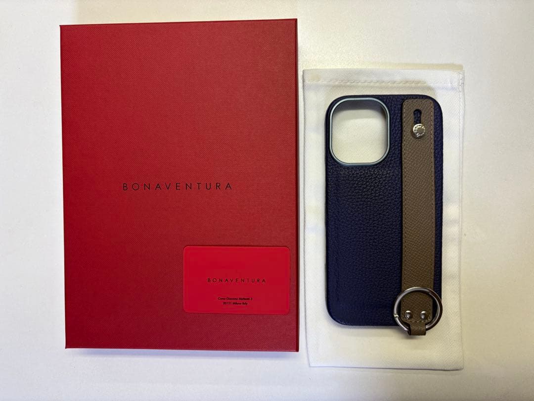 BONAVENTURA ハンドル付きバックカバーケース(iPhone16)