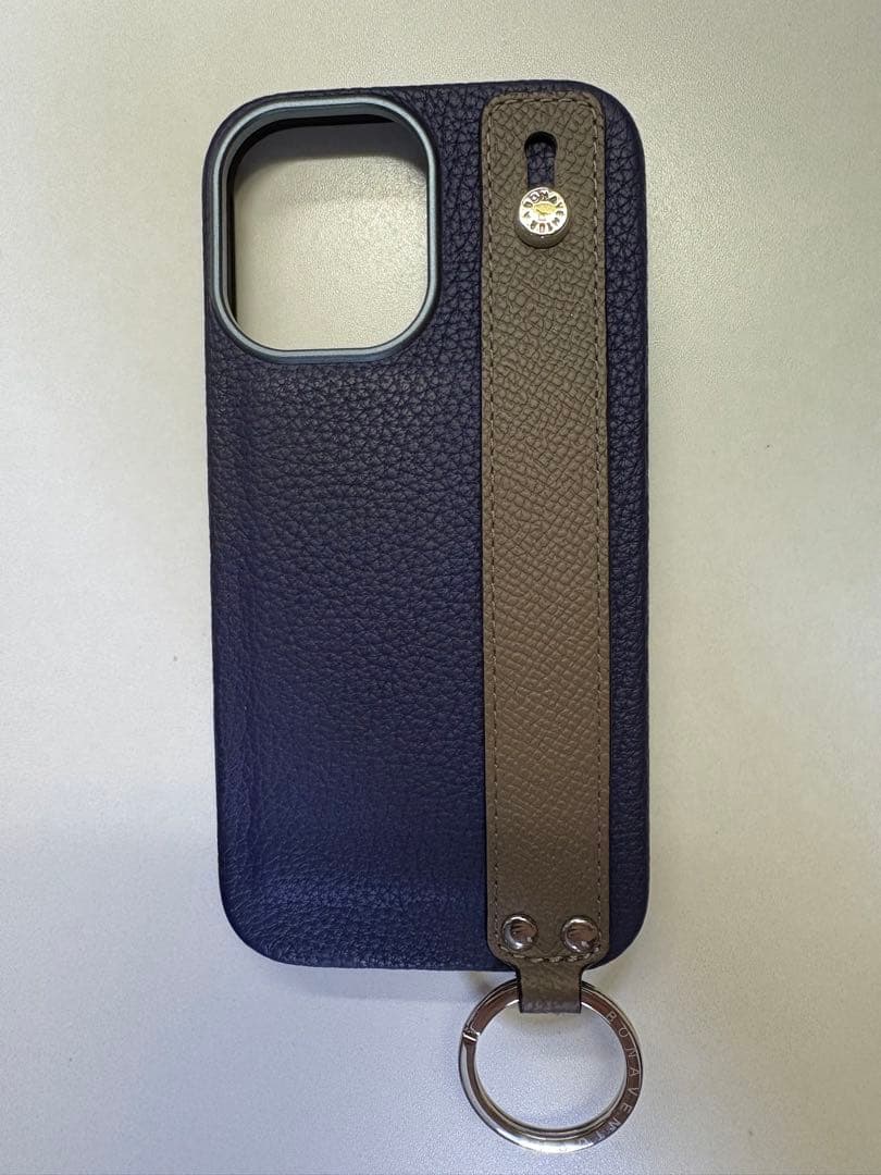 BONAVENTURA ハンドル付きバックカバーケース(iPhone16)