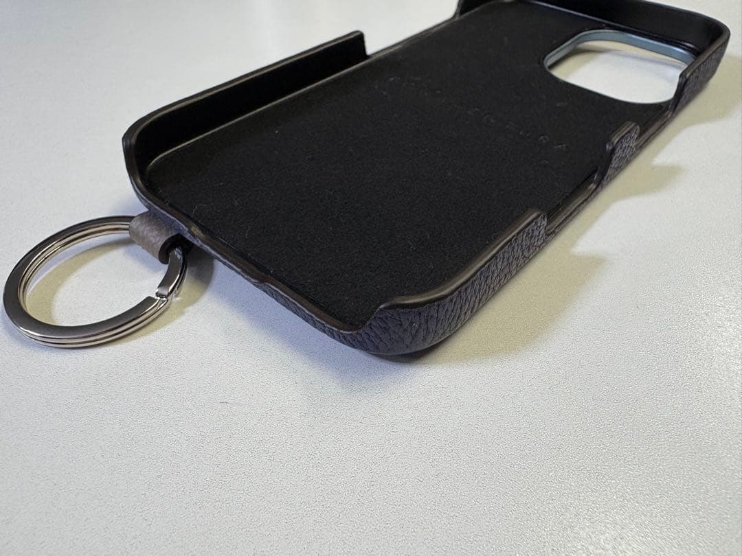 BONAVENTURA ハンドル付きバックカバーケース(iPhone16)