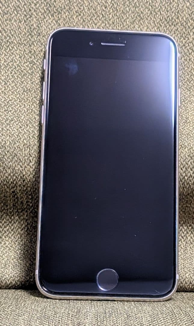 Apple iPhone SE 第3世代 64GB ホワイト