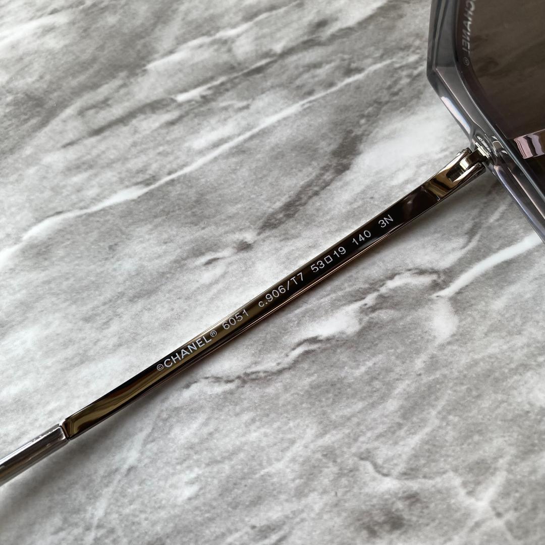 1305【新品 CHANEL】シャネル サングラスガブリエル 香水 スクエア