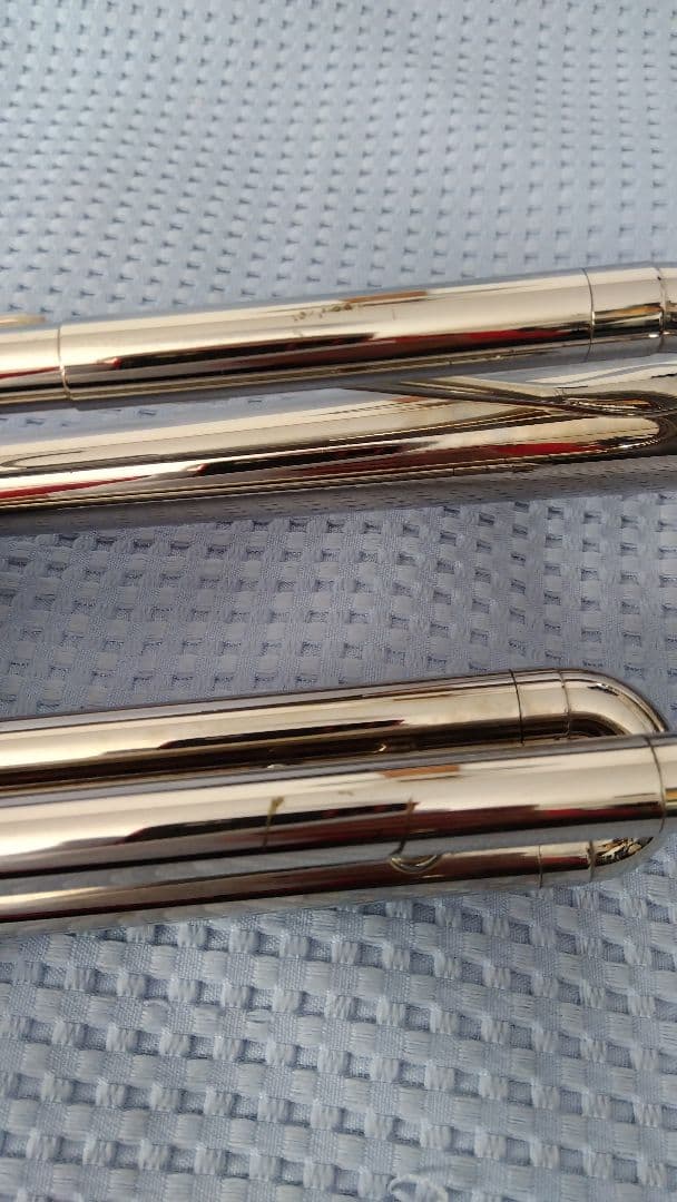 トランペット シルバー 　ハードケース付き