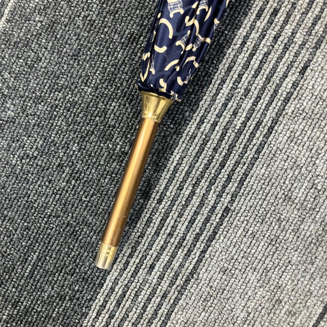 セリーヌ Cマカダム 総柄 傘　紺色メイン