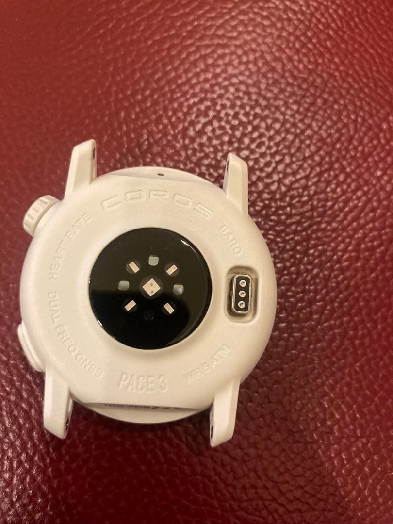 coros pace3 ホワイト　シリコン　大迫傑　キプチョゲ　カロス