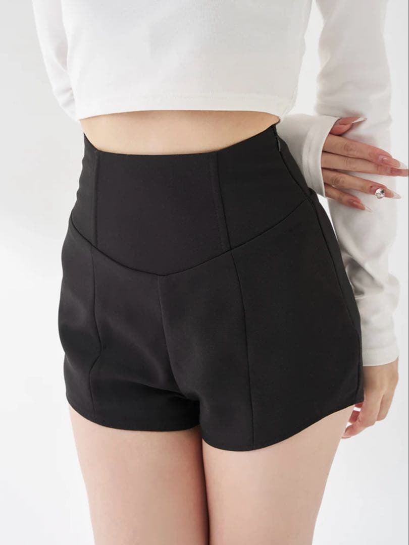 Darich♡美シルエットショートパンツ　　　　(BLK・Free)