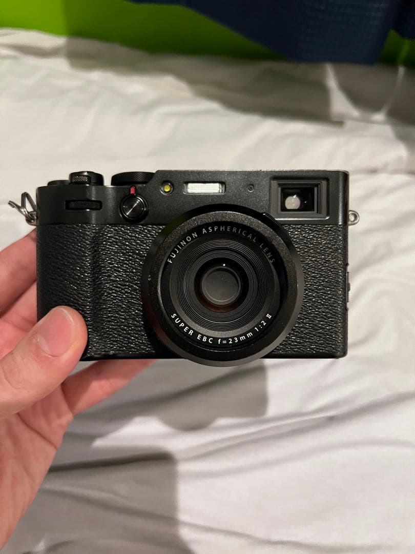 富士フイルム FUJIFILM X100V