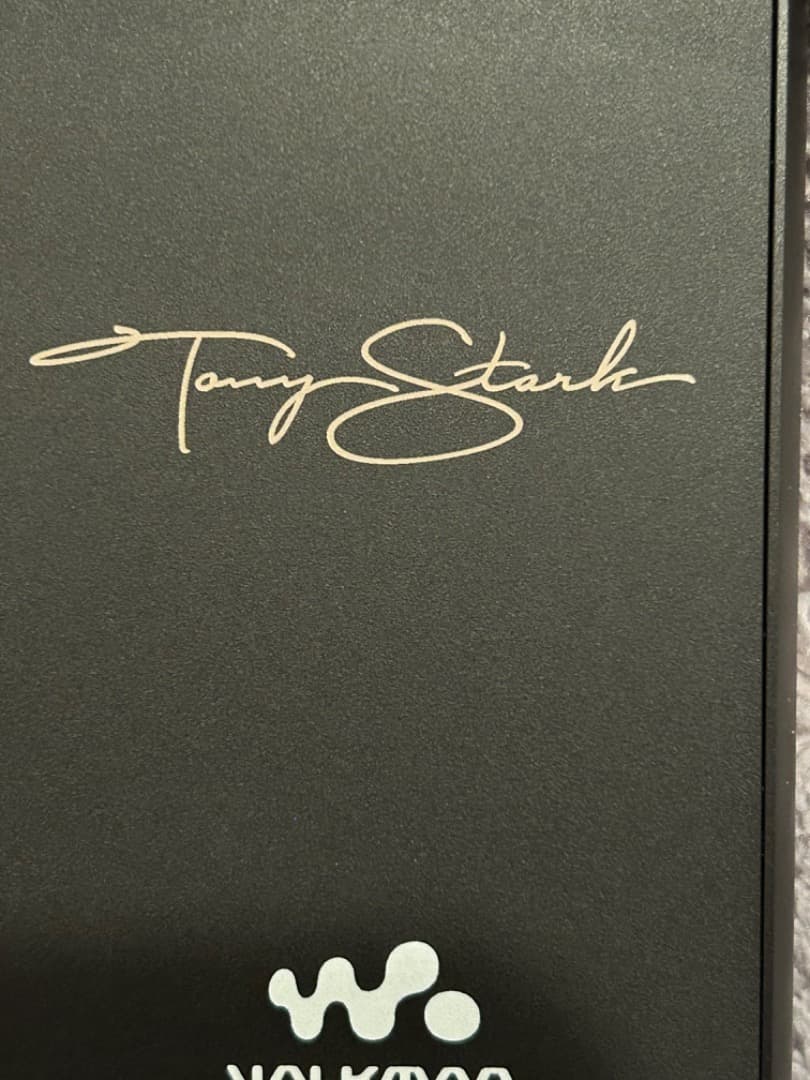 SONY ウォークマン　トニー・スターク　コラボ限定モデル