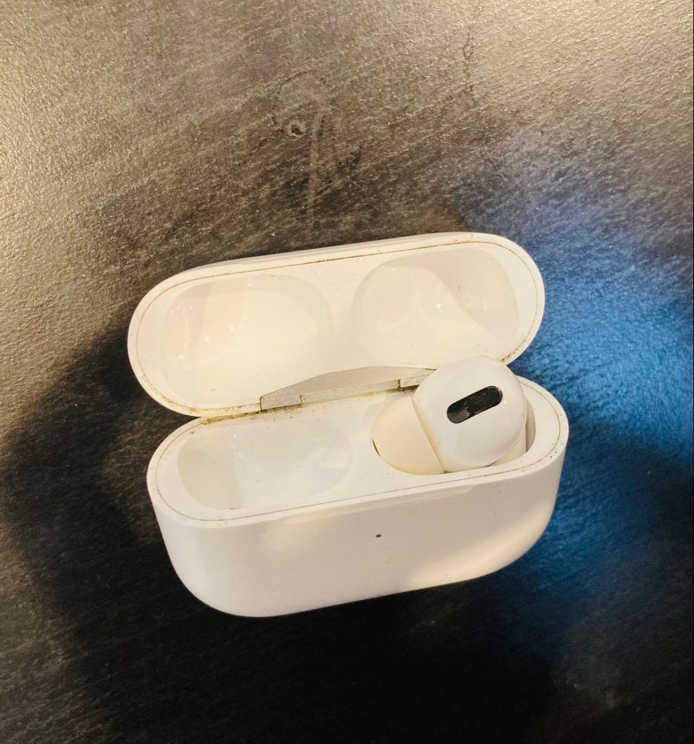AirPods Pro 【左イヤホン・充電器無し】