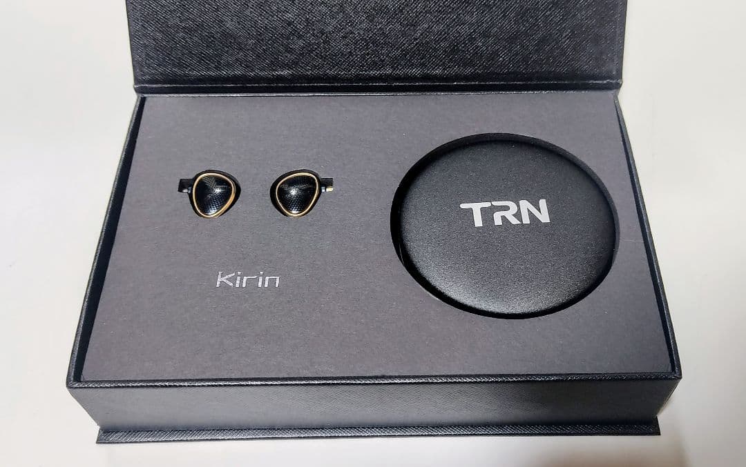 ☆TRN Kirin 麒麟 平面駆動ドライバー搭載モデル 視聴のみ新同品☆