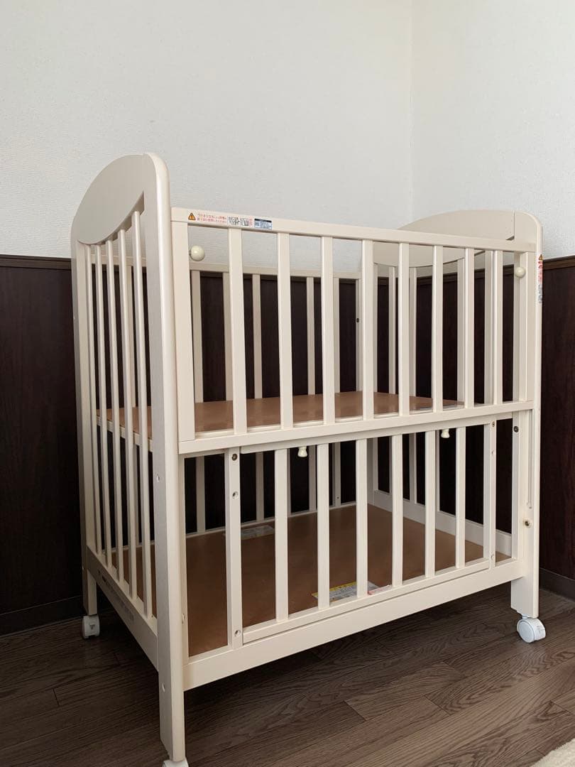 カトージ ベビーベッド ミニ