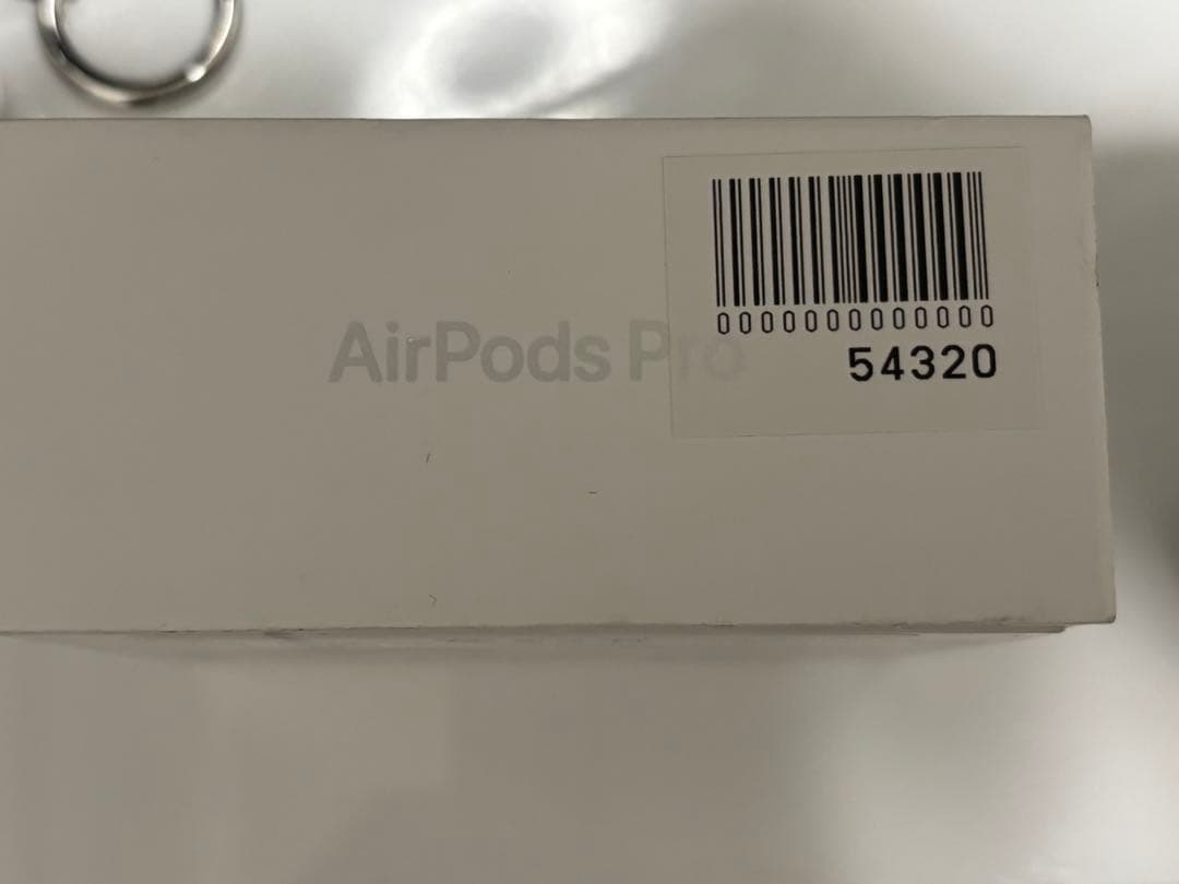 【極美品】AirPods Pro 第2世代 + ケース