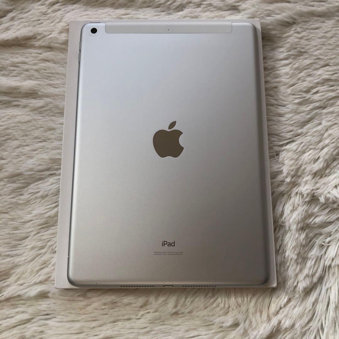 【即購入OK】iPad 第7世代 セルラーモデル【極美品】 #1 【付属品】