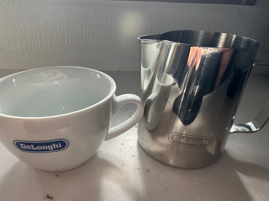DeLonghi エスプレッソマシン ECO310