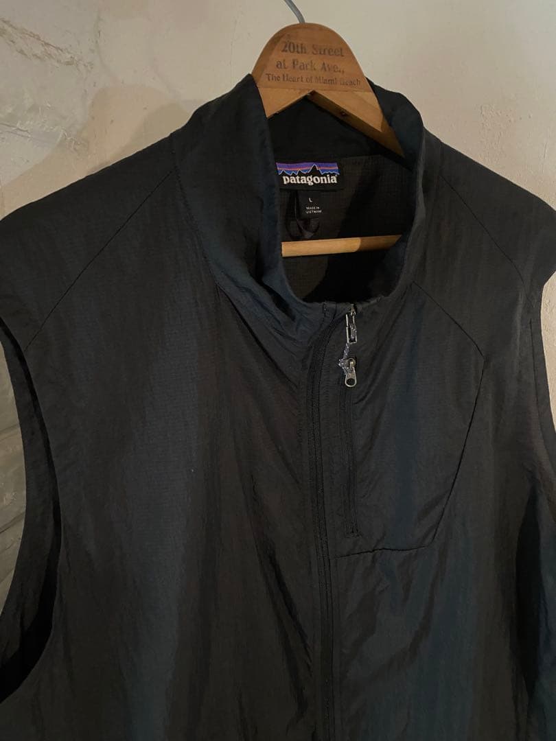 神サイズ 廃盤 パタゴニア フーディニ ベスト ブラック L