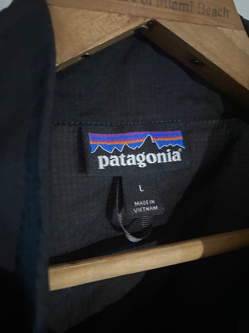 神サイズ 廃盤 パタゴニア フーディニ ベスト ブラック L