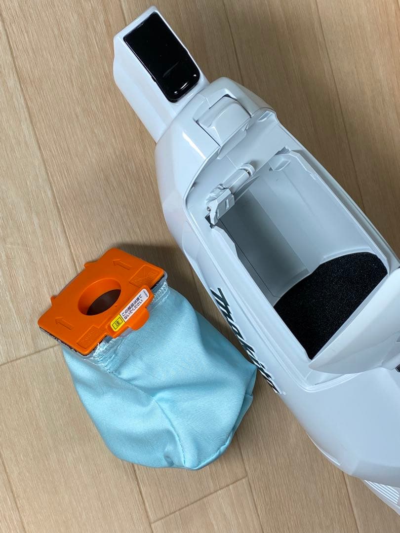 【ダリア7824専用】マキタ CL002GRDCW 充電器式クリーナー 一式