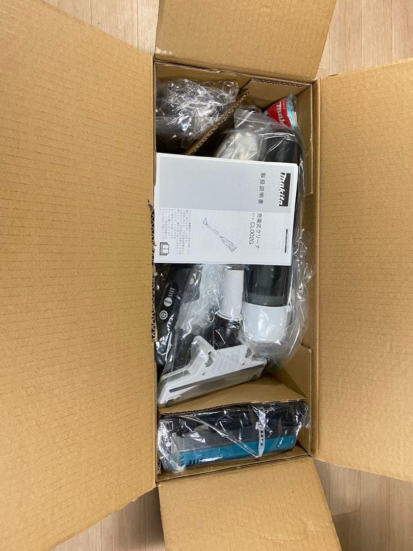 【ダリア7824専用】マキタ CL002GRDCW 充電器式クリーナー 一式