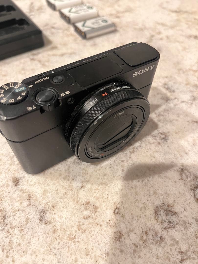 本日まで限定価格SONY RX100 V (RX100m5)