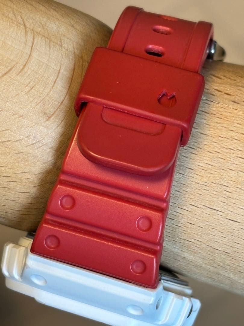 G-SHOCK/限定/バイカラー/DW-5600/招き猫/スピード/時計/赤×白