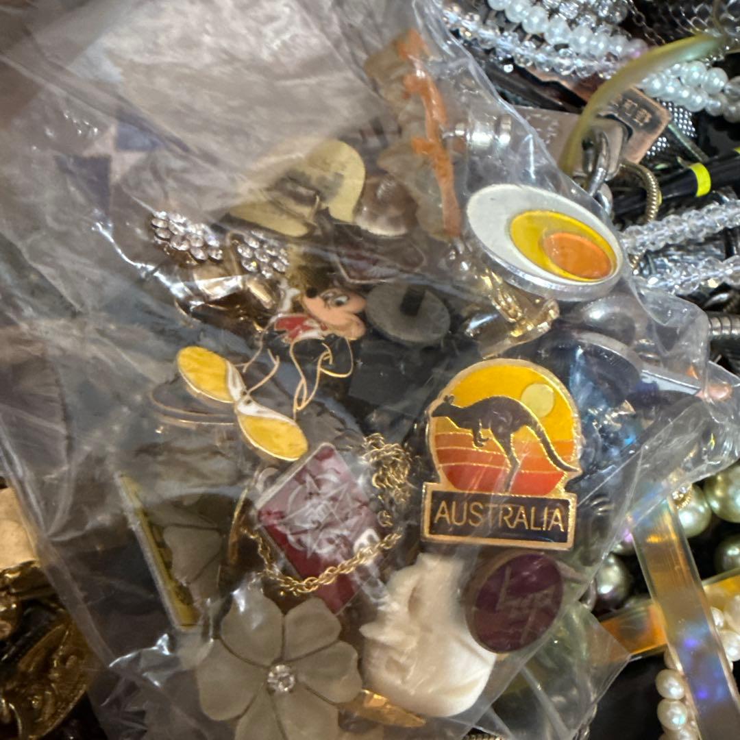 イミテーション　アクセサリー　まとめ　6.２キロ